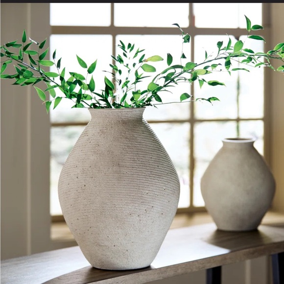 Anderson Metal Table Vase - 17" - Picture 1 of 4